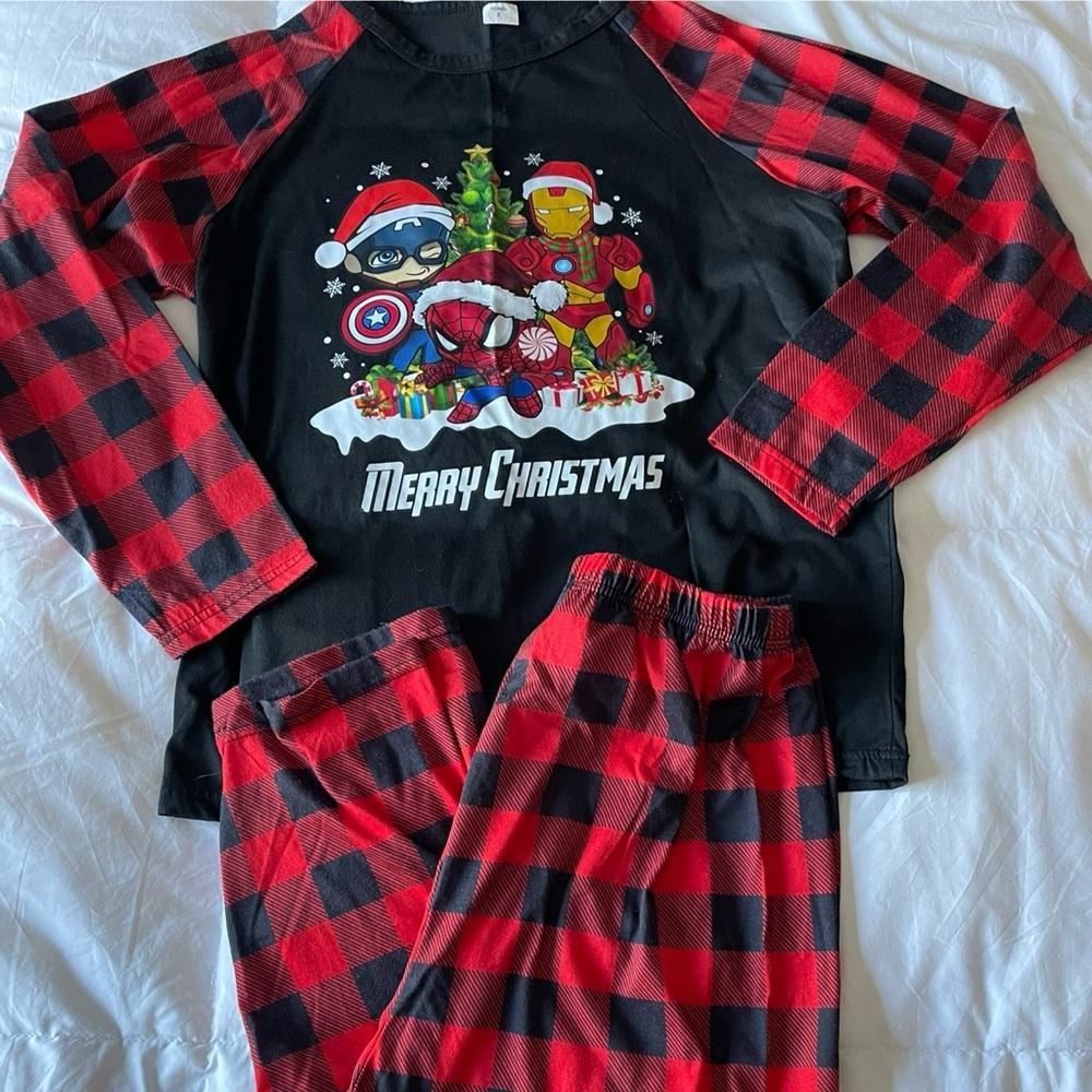 Women’s Christmas Pajamas - Marvel theme